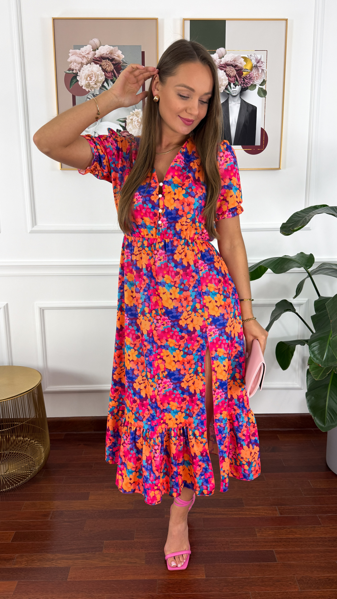 Sukienka midi w kwiatowy print Abby multicolor Sukienka midi w kwiatowy print Abby multicolor